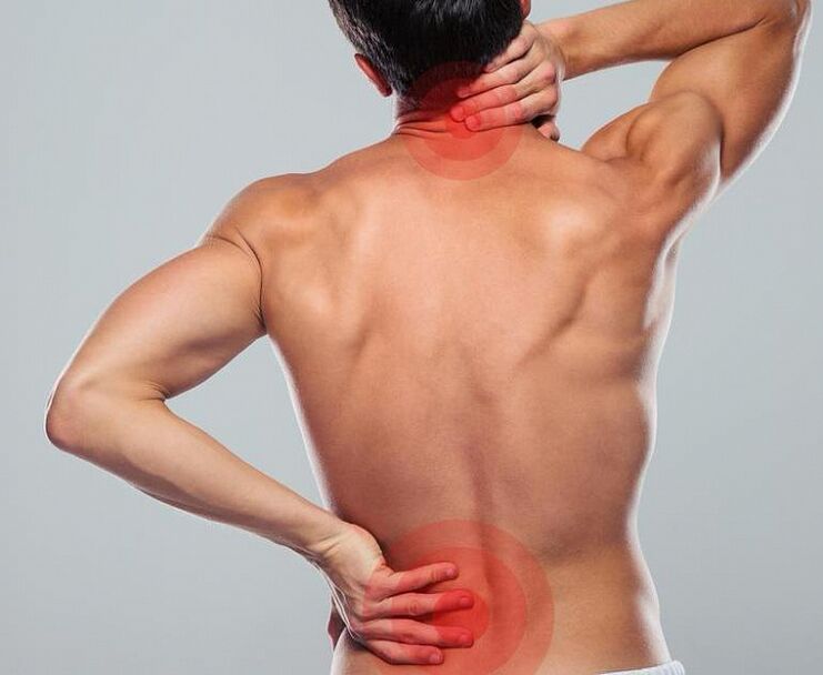 Čovjek ima spinalnu osteohondrozu